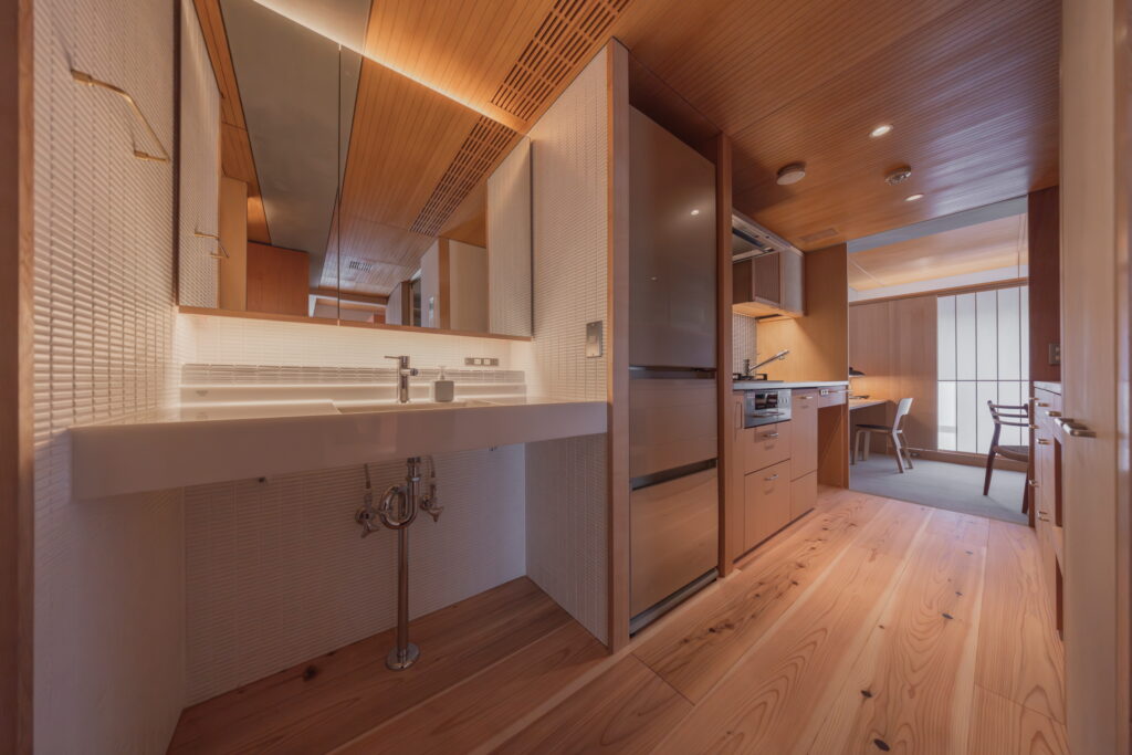 SIMOKUが採用する杉フローリングの特長